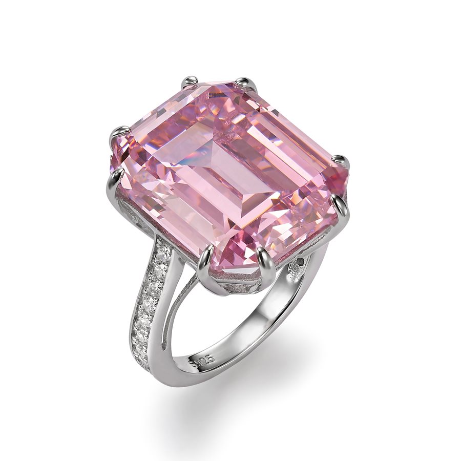PINK QUEEN RING